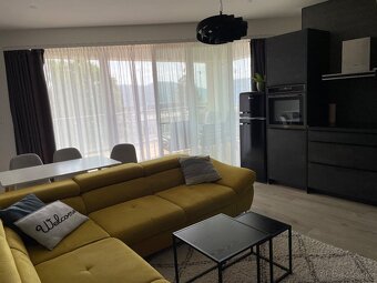 Prenájom, moderný a slnečný 1,5 izbový byt vo Zvolene - 7