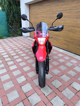 Predám GASGAS SM 700 - 7