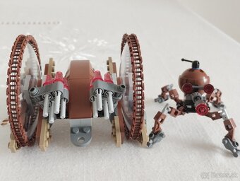 LEGO Star Wars 7670 Hailfire Droid & Spider Droid - 7