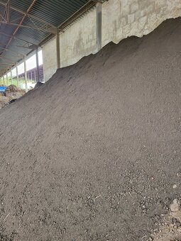 Preosiata Zem-Osievaná Zem -Ornica-Štrky-Piesky Kontajnery - 7