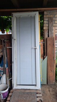 Predám balkónové plastové dvere - 7
