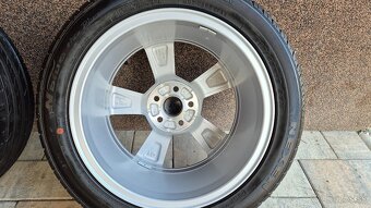 ORIG.SKODA RAPID R16 215/45/16.SKODA FABIA R16.SKODA SCALA - 7