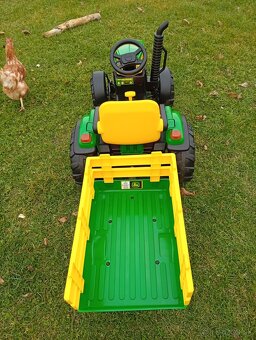 Elektrický traktor John Deere Ground Force - 7