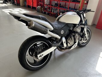 Honda HORNET 600 - 7