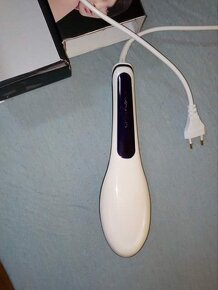 Žehliaca kefa na vlasy - 7