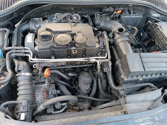 šKODA OCTAVIA COMBI 2 TDI - rozpredám - 7