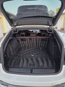 BMW 520 xdrive G31 - 7