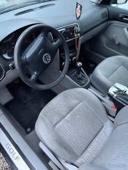 Volkswagen Golf 4 1.4 benzín - 7