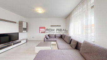 PREDAJ 4 izbový byt 2 balkóny - 7