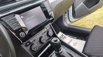 Škoda Superb combi 3 sportline 2,0tdi,,110kw.. DSG, - 7