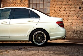 Mercedes Benz W204 C200 CDI - 7