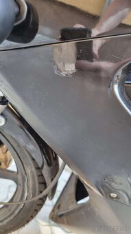 Honda CBR125R - 7
