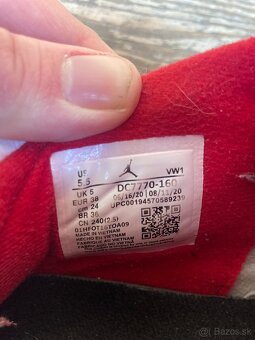 Boty Air Jordan 4 Retro OG Fire Red ,vel. EUR 38 - 7