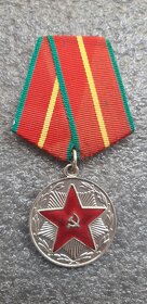 sovietske vyznamenania (odznaky) č.1. - 7