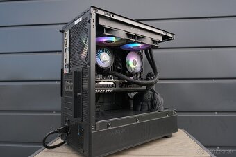Herný PC, Ryzen 7 9800x3d, RTX 5070 Ti, 32GB RAM, SSD, 24m - 7