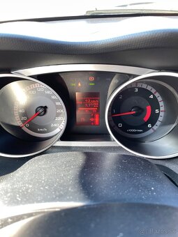 Mitsubishi Outlander ll, Outlander - 7
