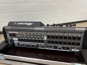 Behringer x32 compact + case - 7