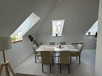 Predaj exkluzívneho 4-izbového mezonetu o výmere 197 m2 na D - 7