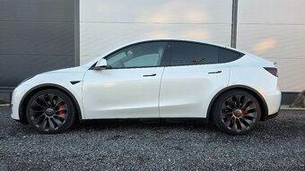 Tesla Model Y Long Range Performance Plná Záruka rv.2023 - 7