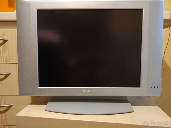 Predám televízor Philips - 7