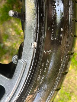 Predám kolesa veľkosť 255/35z R19 - 7