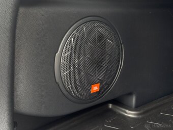 Toyota RAV4 2.5 hybrid BLACK EDITION - 7