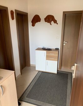 Na predaj byt s parkovacím státím na Perličkovej ulici v Bra - 7