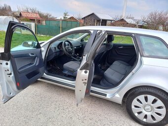 Audi A3 Sportback 1.6 i,75Kw(105Ps) COMFORT - 7