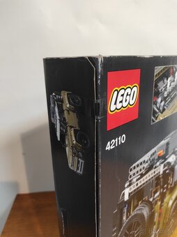 Land Rover Defender/42110/Technic - 7