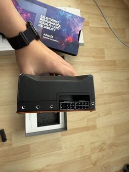 AMD Radeon PRO W7900 48 GB - 7