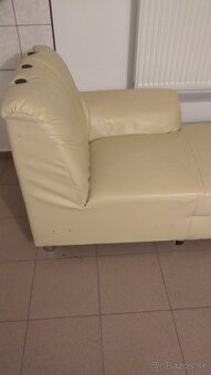 Predám časť z gauča,6 ks stoličiek,rebrík,odpeňovač protipen - 7