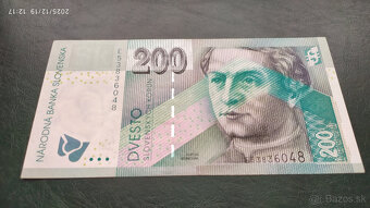 Bankovky 200 Sk s. E 1995, 1999 a 2002 - 7