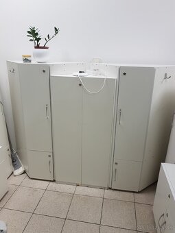 Sklenené vitríny do obchodu - 7