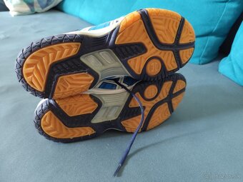 Salomon - 7