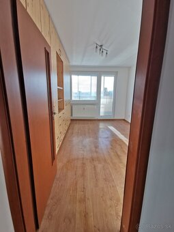 3 izbovy byt prenájom - 7