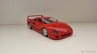 1:18 FERRARI F40 - 7
