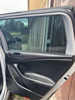 Predám Volkswagen Passat B6 2.0 TDi 4motion - 7