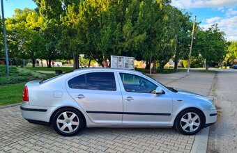 Škoda Octavia L&K LAURIN&KLEMENT 2,0TDI 103KW 6.ST MANUÁL - 7