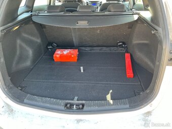 Hyundai i30 Combi, 244 000km - 7