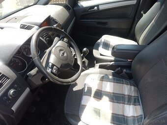 Predám Opel Zafira 1.9.diesel 110kw r.v.2009 - 7