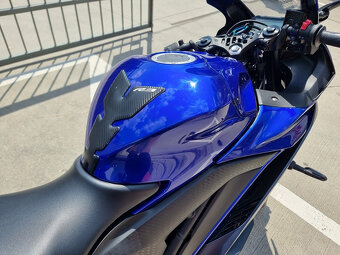 Yamaha YZF 320 R3 - 7