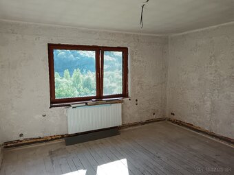 REZERVOVANÝ - RD neďaleko Zvolena - 7
