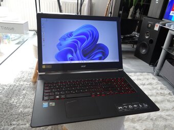 17.3" ACER V17/ Core I7/8GB RAM/256SSD a 1000HDD/4GB NVidia - 7