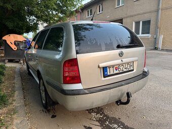 Škoda Octavia Combi 1.6 - 7
