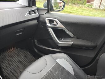 Peugeot 2008 1.2 Puretech 96kw  výbava Allure v záruke - 7