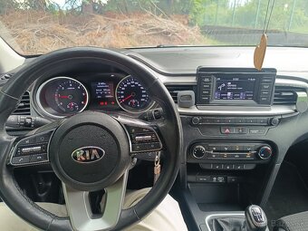 Kia ceed 2019 1.6 crdi - 7