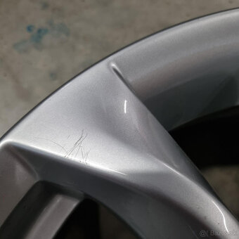 Mazda disky 5x114,3 R16 6,5J ET50 - 7