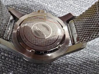 Invicta Red Vintage 50mm - 7