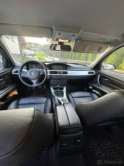 Predám BMW E90 rad 330xi 4x4 190kw - 7