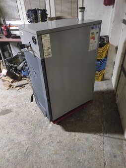 Liatinová pec 6 članok,34kw značka ferroli - 7